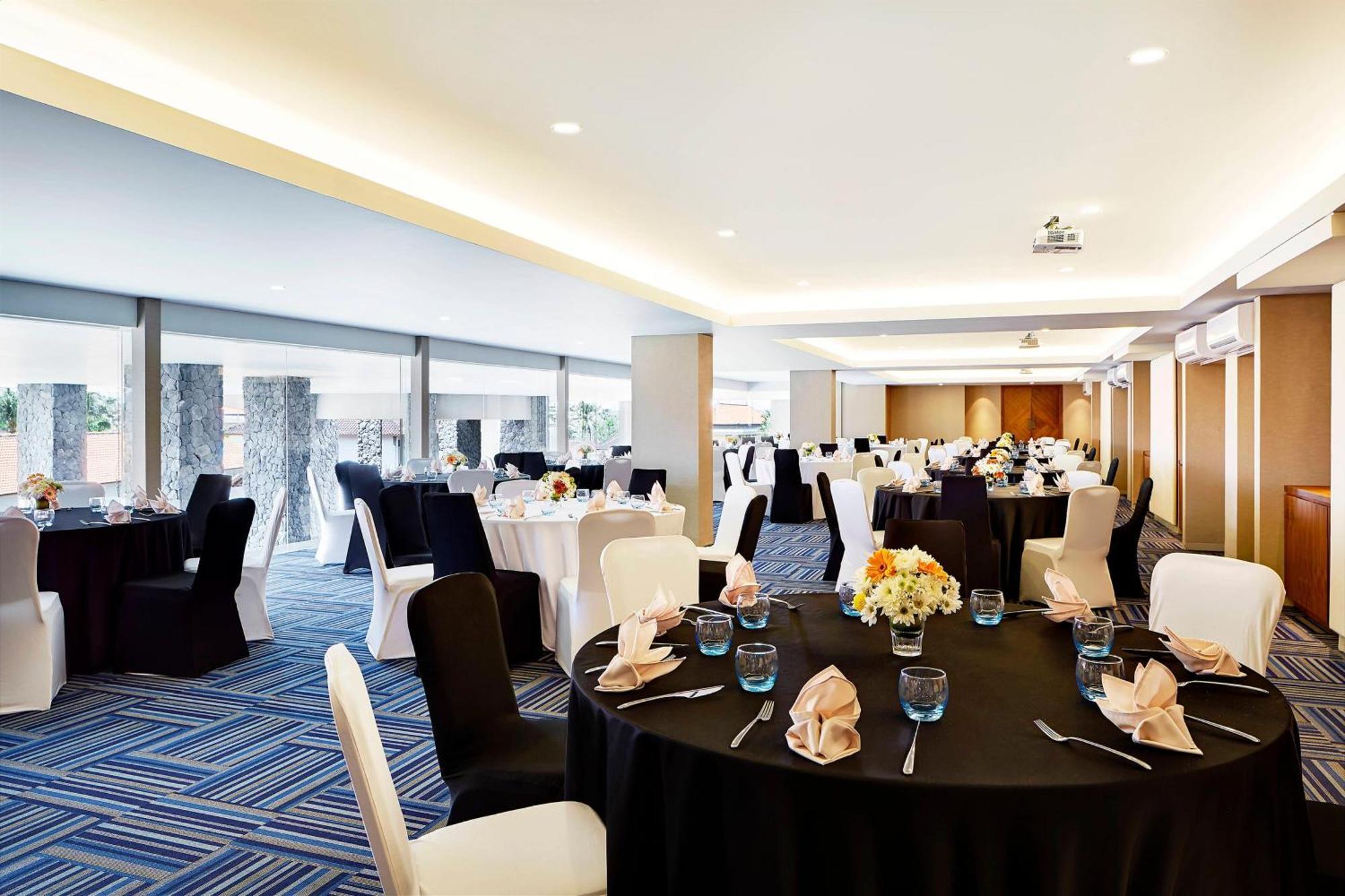 Four Points By Sheraton Bali, Kuta Kuta Lombok Zewnętrze zdjęcie
